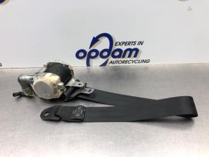 Usagé Ceinture de sécurité avant gauche Nissan Micra C+C (K12) 1.6 16V Prix € 125,00 Règlement à la marge proposé par Gebr Opdam B.V.