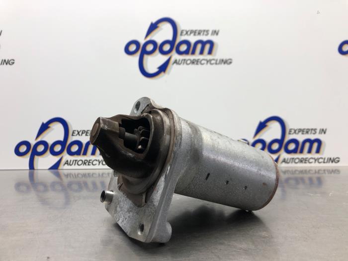 Begagnade Startmotor Peugeot 208 I (CA/CC/CK/CL) 1.2 Vti 12V PureTech 82 Pris € 50,00 Marginaltabell erbjuds av Gebr Opdam B.V.