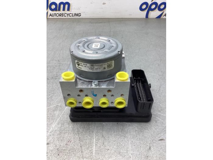 Usagé Pompe ABS BMW X1 (F48) sDrive 20i 2.0 16V Twin Power Turbo Prix € 450,00 Règlement à la marge proposé par Gebr Opdam B.V.