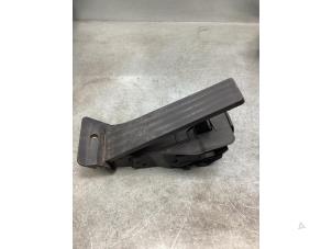 Usados Sensor de posición de acelerador BMW X1 (F48) sDrive 20i 2.0 16V Twin Power Turbo Precio € 45,00 Norma de margen ofrecido por Gebr Opdam B.V.