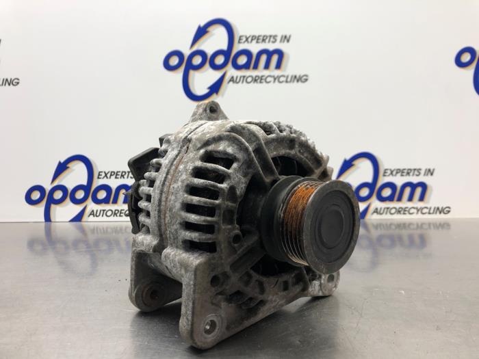 Begagnade Dynamo Renault Modus/Grand Modus (JP) 1.4 16V Pris € 50,00 Marginaltabell erbjuds av Gebr Opdam B.V.