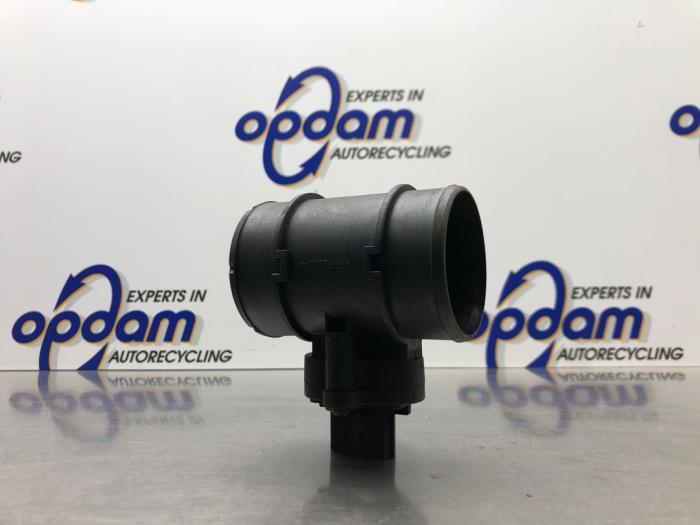 Gebrauchte Luftmassenmesser Opel Corsa D 1.2 16V Preis € 30,00 Margenregelung angeboten von Gebr Opdam B.V.