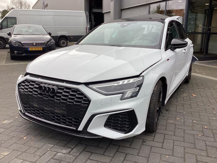 Usagé Boite de vitesses Audi A3 Sportback (8YA) 1.0 30 TFSI 12V Mild hybrid Prix € 2.250,00 Règlement à la marge proposé par Gebr Opdam B.V.
