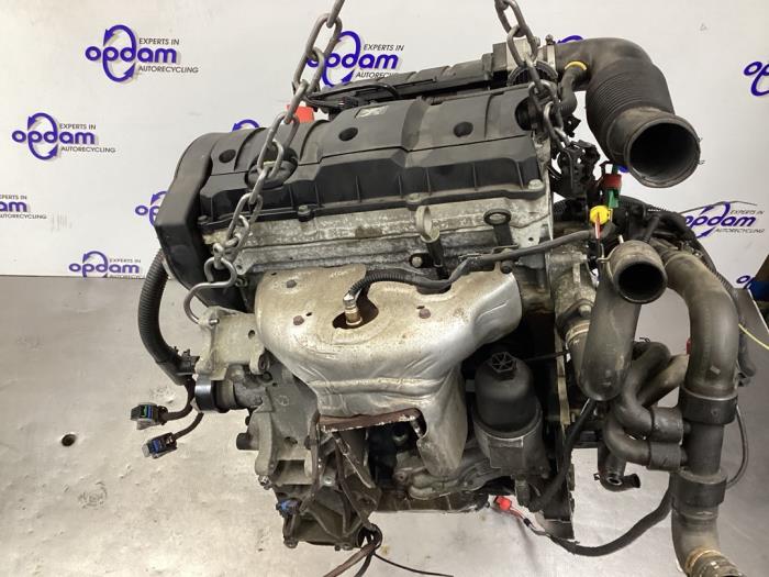 Motor van een Peugeot 206 (2A/C/H/J/S) 1.6 16V 2003