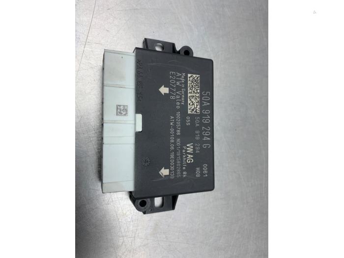 Begagnade PDC-modul Volkswagen Polo VI (AW1) 1.0 TSI 12V Pris € 60,00 Marginaltabell erbjuds av Gebr Opdam B.V.