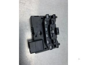 Used Steering angle sensor Volkswagen Caddy III (2KA,2KH,2CA,2CH) 1.9 TDI Price € 25,00 Margin scheme offered by Gebr Opdam B.V.