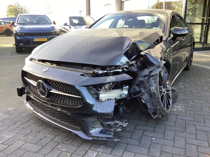 Gebrauchte Getriebe Mercedes CLS (C257) 450 EQ Boost 3.0 24V 4-Matic Preis € 1.250,00 Margenregelung angeboten von Gebr Opdam B.V.