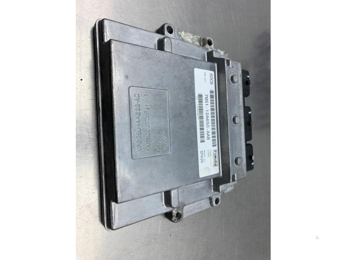 Used Engine management computer Ford Focus 2 Wagon 1.8 16V Price € 100,00 Margin scheme offered by Gebr Opdam B.V.
