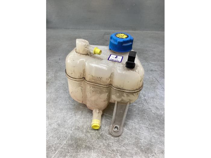 Fiat 500 Ausgleichsbehalter Vorrat ProxyParts