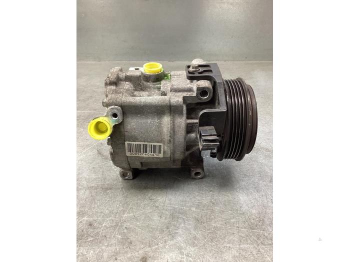 Usagé Pompe clim Fiat 500 (312) 0.9 TwinAir 60 Prix € 100,00 Règlement à la marge proposé par Gebr Opdam B.V.