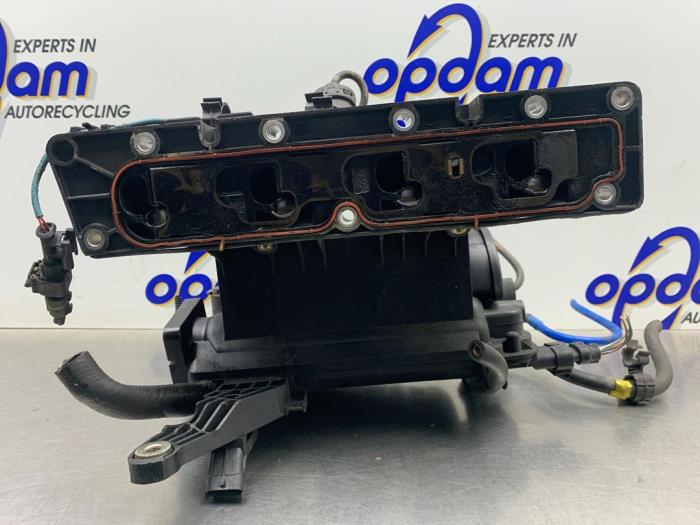 Gebrauchte Ansaugbrugge Fiat Grande Punto (199) 1.4 16V Preis € 100,00 Margenregelung angeboten von Gebr Opdam B.V.