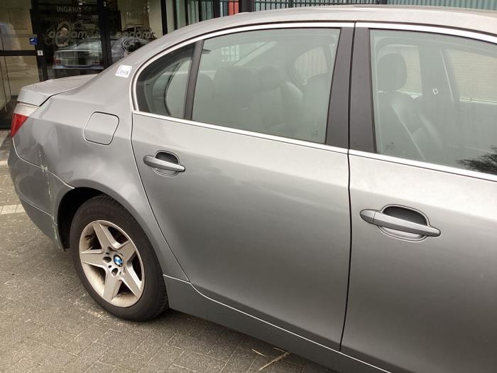 Begagnade Bakdörr, 4-dörrars, höger BMW 5 serie (E60) 523i 24V Pris € 200,00 Marginaltabell erbjuds av Gebr Opdam B.V.