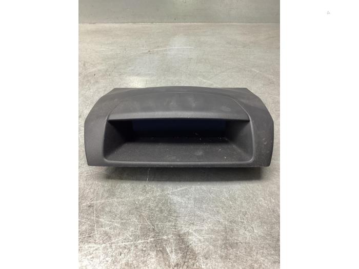 Begagnade Innerdisplay Citroen Berlingo 1.6 BlueHDI 75 Pris € 60,50 Inklusive moms erbjuds av Gebr Opdam B.V.