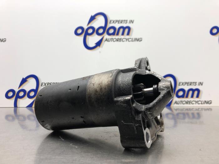Used Starter Renault Scénic II (JM) 2.0 16V Price € 50,00 Margin scheme offered by Gebr Opdam B.V.