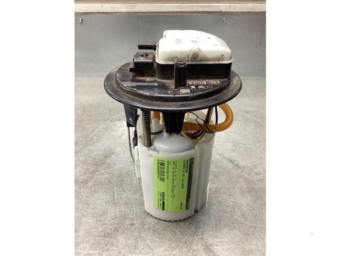Usagé Pompe essence Citroen C3 (SX/SW) 1.2 12V e-THP PureTech 110 Prix € 125,00 Règlement à la marge proposé par Gebr Opdam B.V.