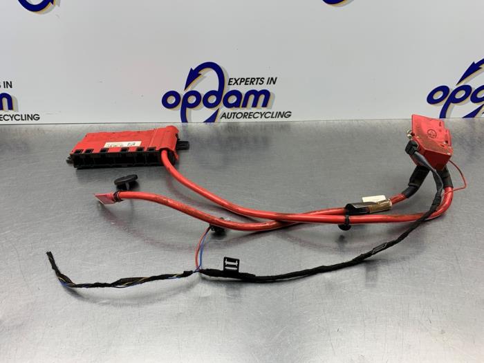 Begagnade Batterisensor BMW 1 serie (F20) 118i 1.5 TwinPower 12V Pris € 75,00 Marginaltabell erbjuds av Gebr Opdam B.V.