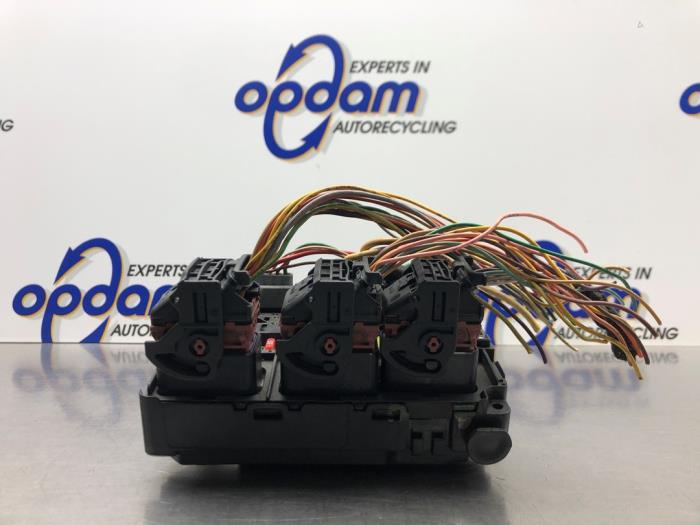 Fuse boxes with part number 6500CK stock | ProxyParts.com