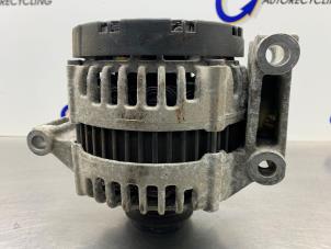 Gebrauchte Dynamo Ford Mondeo IV 2.0 16V Preis € 100,00 Margenregelung angeboten von Gebr Opdam B.V.