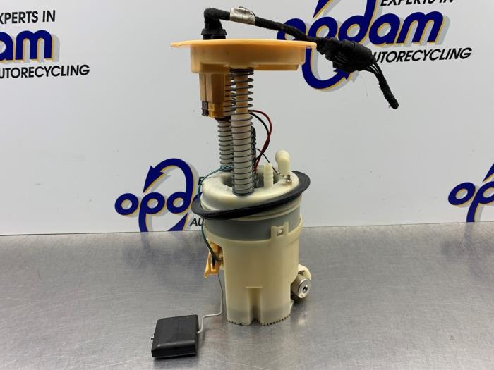 Gebrauchte Benzinpumpe Mercedes B (W245) 1.5 B-150 16V Preis € 49,00 Margenregelung angeboten von Gebr Opdam B.V.