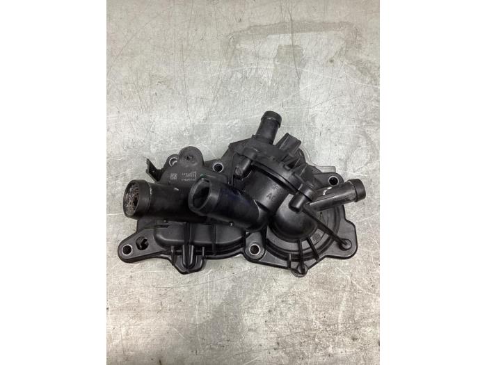 Begagnade Vattenpump Seat Leon (5FB) 1.2 TSI Ecomotive 16V Pris € 75,00 Marginaltabell erbjuds av Gebr Opdam B.V.