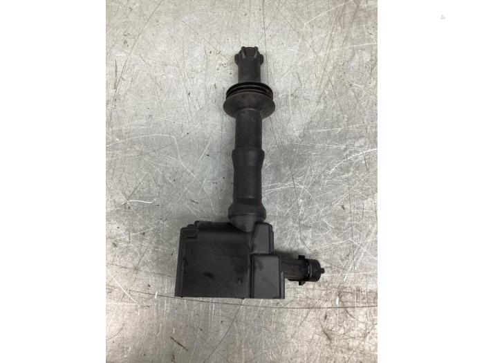 Usagé Bobine Citroen C5 Aircross I (A4/AC/AJ/AR) 1.2 e-THP PureTech 130 Prix € 30,00 Règlement à la marge proposé par Gebr Opdam B.V.