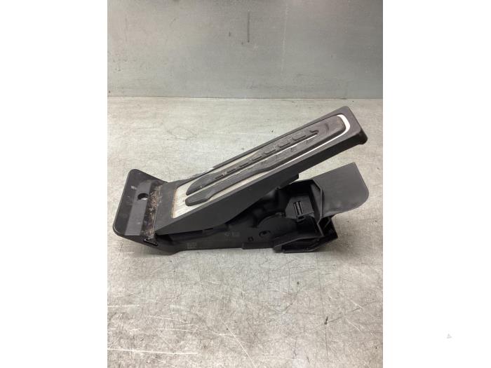 Begagnade Gaspedalsensor BMW 2 serie Gran Coupe (F44) 218i 1.5 TwinPower Turbo 12V Pris € 100,00 Marginaltabell erbjuds av Gebr Opdam B.V.