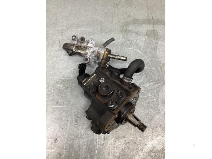Gebrauchte Kraftstoffpumpe Mechanisch Alfa Romeo 159 (939AX) 1.9 JTDm 16V Preis € 125,00 Margenregelung angeboten von Gebr Opdam B.V.