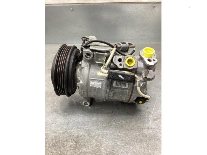 Gebrauchte Klimapumpe Mercedes GLA (156.9) 1.6 180 16V Preis € 150,00 Margenregelung angeboten von Gebr Opdam B.V.