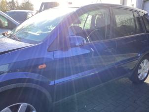 Begagnade Dörr, 4-dörrars, vänster fram Ford Fusion 1.4 16V Pris € 100,00 Marginaltabell erbjuds av Gebr Opdam B.V.