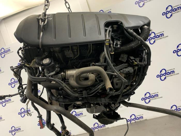 Motor van een Ford Focus 2 1.6 TDCi 16V 90 2010