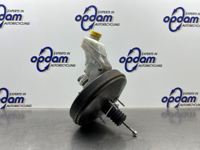 Usagé Servo frein Alfa Romeo MiTo (955) 1.4 TB 16V Prix € 125,00 Règlement à la marge proposé par Gebr Opdam B.V.
