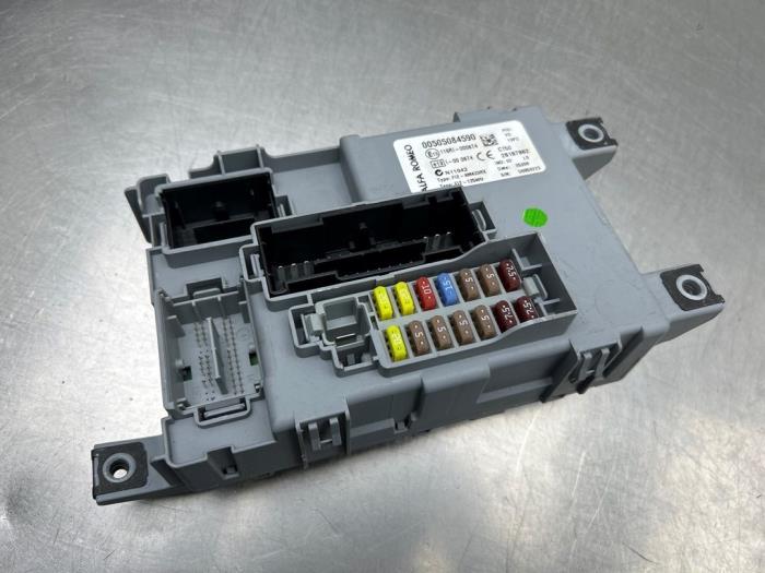 Mito Computer Engine management computer Alfa Romeo MiTo 1.4 TB 16V - 55703083 198A1000