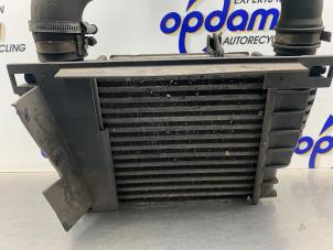 Intercooler d'un Renault Clio III Estate/Grandtour (KR) 1.2 16V TCE 100 2008