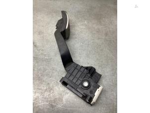 Gaspedalposition Sensor van een Opel Adam 1.4 16V 2013