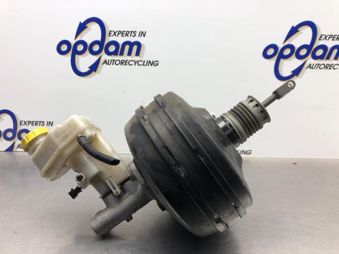 Usados Servofreno Alfa Romeo 159 Sportwagon (939BX) 2.2 JTS 16V Precio € 125,00 Norma de margen ofrecido por Gebr Opdam B.V.