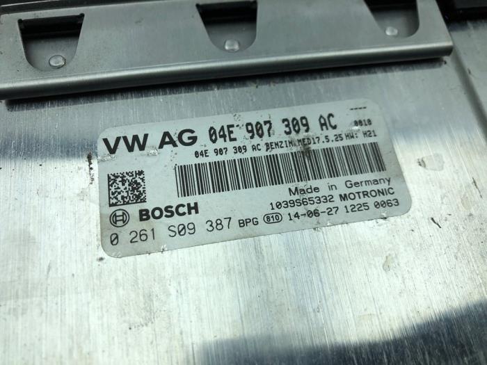 Engine management computer from a Seat Leon (5FB) 1.4 TSI 16V 2014