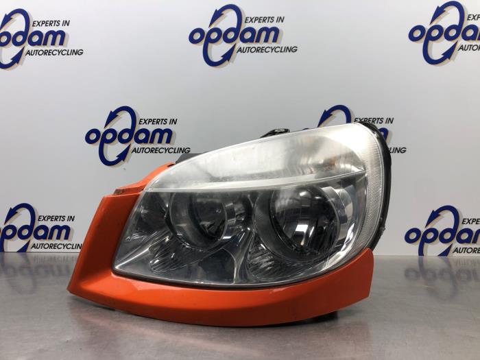Gebrauchte Scheinwerfer links Fiat Doblo Cargo (223) 1.3 D 16V Multijet DPF Preis € 50,00 Margenregelung angeboten von Gebr Opdam B.V.