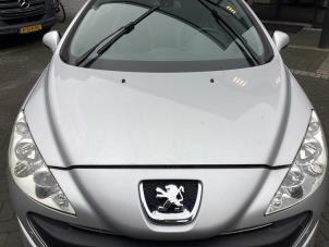 Gebrauchte Motorhaube Peugeot 308 CC (4B) 1.6 16V THP 155 Preis € 150,00 Margenregelung angeboten von Gebr Opdam B.V.