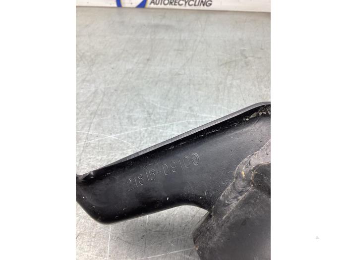 Used Engine mount Kia Sportage (QL) 1.6 GDI 16V 4x2 Price € 60,00 Margin scheme offered by Gebr Opdam B.V.