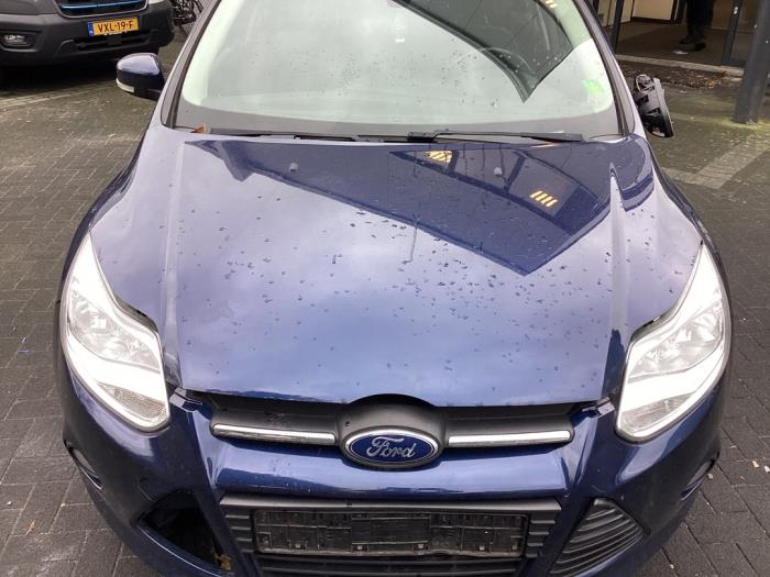 Używane Maska Ford Focus 3 1.0 Ti-VCT EcoBoost 12V 100 Cena € 300,00 Procedura marży oferowane przez Gebr Opdam B.V.