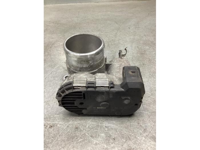 Gebrauchte Drosselklappengehäuse Ford Fiesta 6 (JA8) 1.4 16V Preis € 35,00 Margenregelung angeboten von Gebr Opdam B.V.