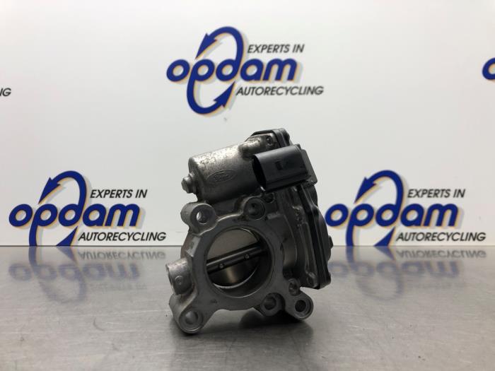 Gebrauchte Drosselklappengehäuse Ford Fiesta 7 1.0 EcoBoost 12V Preis € 75,00 Margenregelung angeboten von Gebr Opdam B.V.
