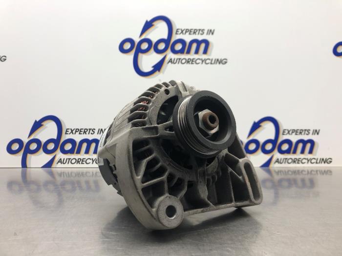Gebrauchte Dynamo Fiat Seicento (187) 1.1 MPI S,SX,Sporting Preis € 60,00 Margenregelung angeboten von Gebr Opdam B.V.