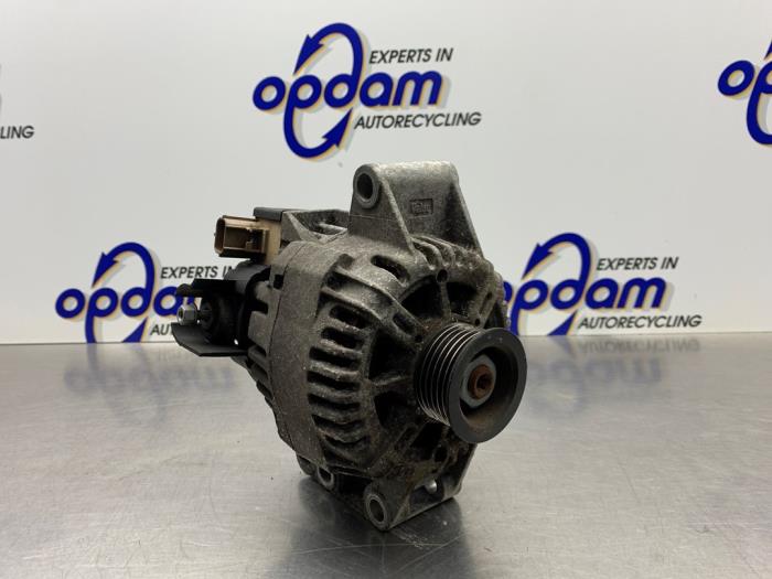 Begagnade Dynamo Ford Ka I 1.3i Pris € 35,00 Marginaltabell erbjuds av Gebr Opdam B.V.