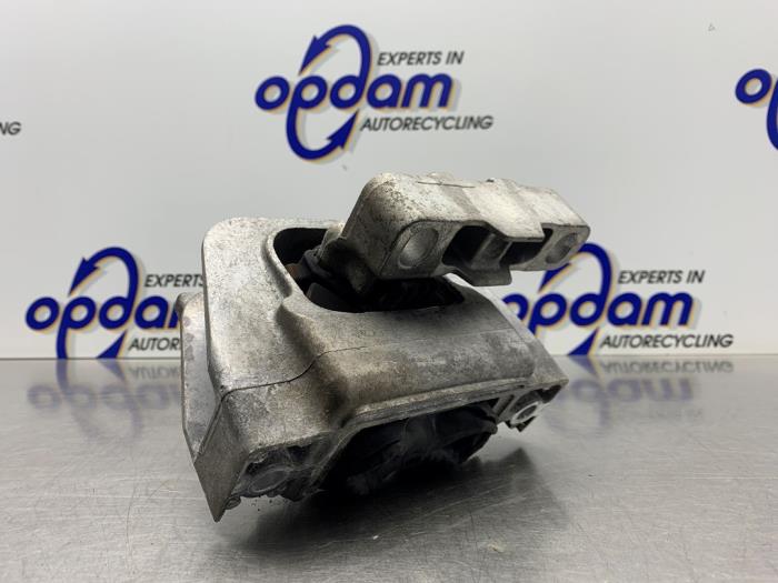 Used Engine mount Seat Leon (5FB) 2.0 TSI Cupra 280 16V Price € 50,00 Margin scheme offered by Gebr Opdam B.V.