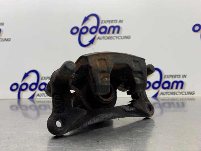 Gebrauchte Bremszange links hinten Mitsubishi Outlander (CW) 2.0 DI-D 16V 4x4 Preis € 35,00 Margenregelung angeboten von Gebr Opdam B.V.
