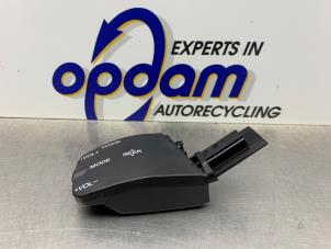Used Steering wheel mounted radio control Ford C-Max (DM2) 1.8 16V Price € 25,00 Margin scheme offered by Gebr Opdam B.V.