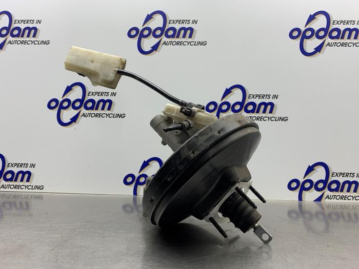 Usagé Servo frein Ford C-Max (DM2) 1.8 16V Prix € 125,00 Règlement à la marge proposé par Gebr Opdam B.V.