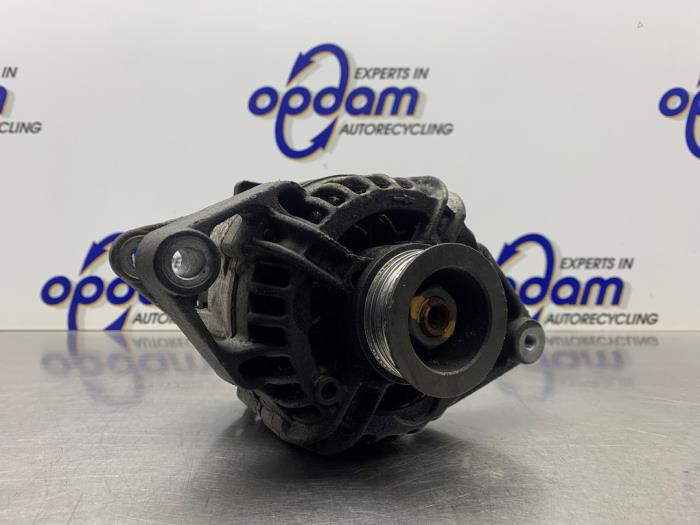 Used Dynamo Opel Zafira (F75) 1.6 16V Price € 50,00 Margin scheme offered by Gebr Opdam B.V.