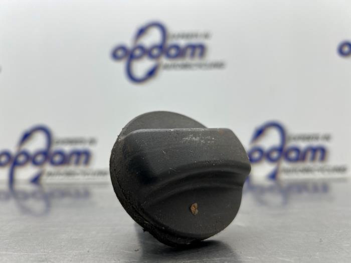 Begagnade Tanklock Mini Clubman (R55) 1.6 16V Cooper Pris € 20,00 Marginaltabell erbjuds av Gebr Opdam B.V.